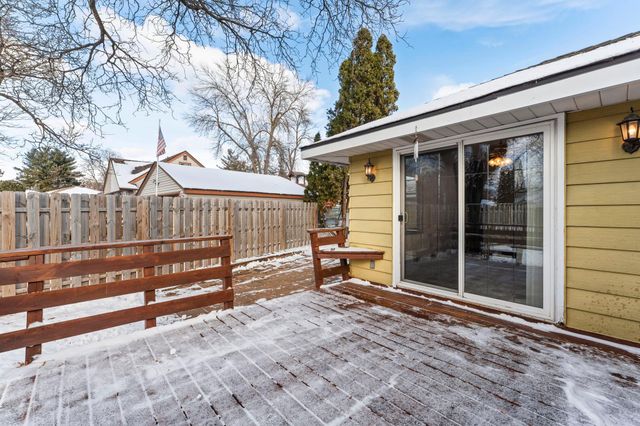 251 91st Avenue NE, Blaine, MN 55434