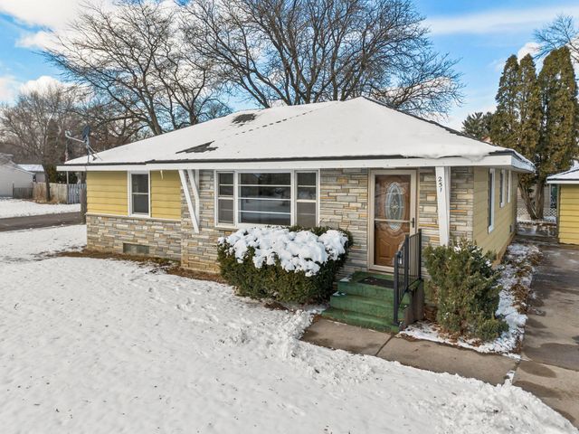 251 91st Avenue NE, Blaine, MN 55434