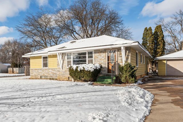 251 91st Avenue NE, Blaine, MN 55434