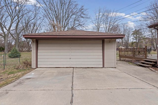 26595 Hickler Lane, Harrison Twp, MI 48045