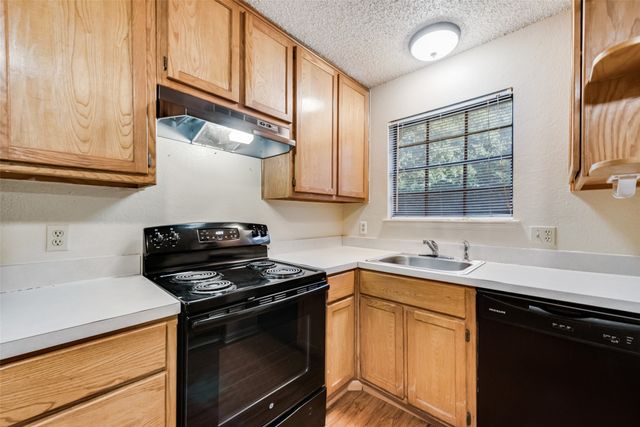 619 Race Street, Crowley, TX 76036