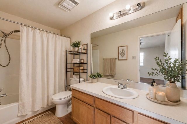 619 Race Street, Crowley, TX 76036