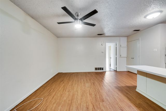 619 Race Street, Crowley, TX 76036