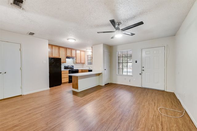 619 Race Street, Crowley, TX 76036