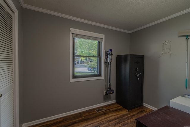 2502 Hatcher Dr, Paragould, AR 72450