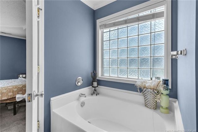 713 Bramblegate Road, Hope Mills, NC 28348