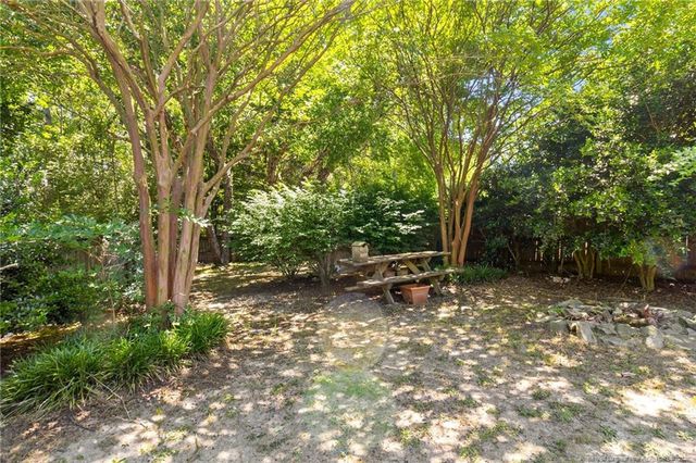 713 Bramblegate Road, Hope Mills, NC 28348