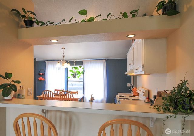 1698 Sunset Drive, Wenatchee, WA 98801