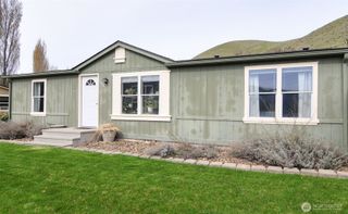 1698 Sunset Drive, Wenatchee, WA 98801