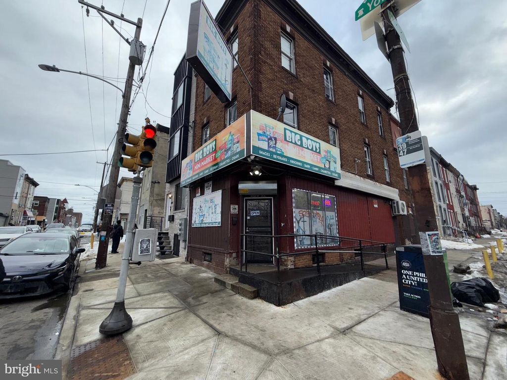 446 W YORK ST, Philadelphia, PA 19133