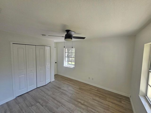 1408 36th Avenue 1408, Vero Beach, FL 32960