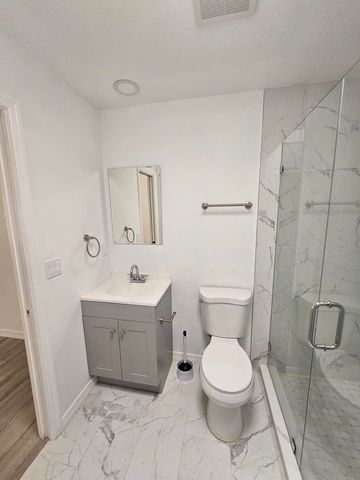 1408 36th Avenue 1408, Vero Beach, FL 32960