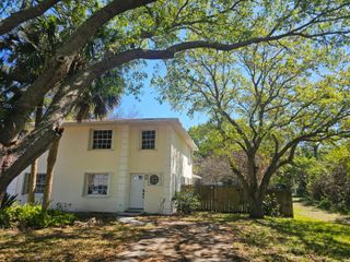 1408 36th Avenue 1408, Vero Beach, FL 32960