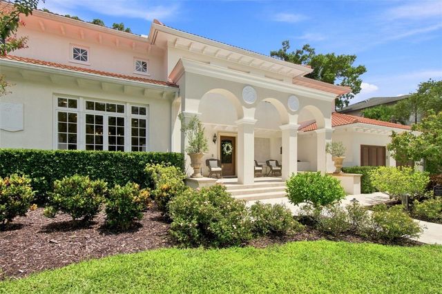 4537 W SWANN AVENUE, Tampa, FL 33609