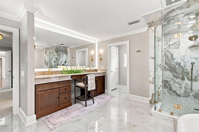 4537 W SWANN AVENUE, Tampa, FL 33609
