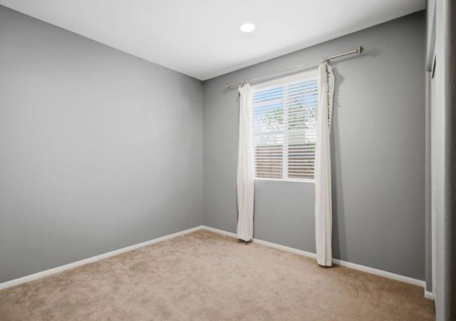 232 Paseo Gusto 122, Palm Desert, CA 92211