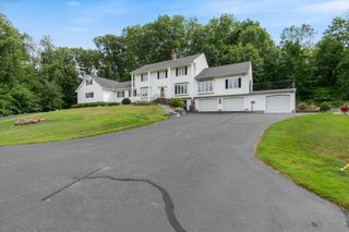 387 Main St. 3, Salem, NH 03079