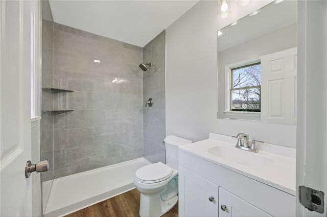 990 Bell Road, Phelps, NY 14432