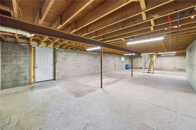 990 Bell Road, Phelps, NY 14432