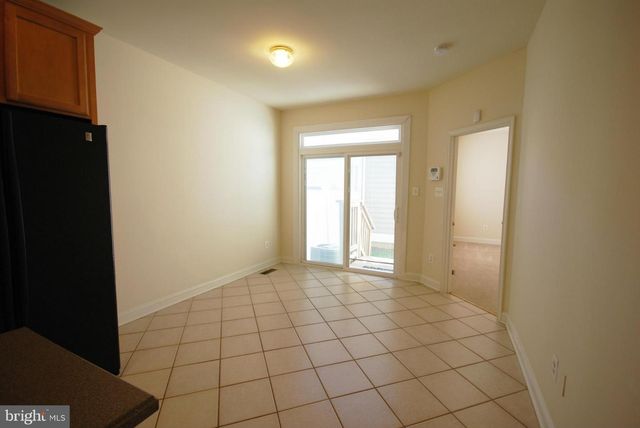 908 RESERVE CHAMPION DR, Rockville, MD 20850