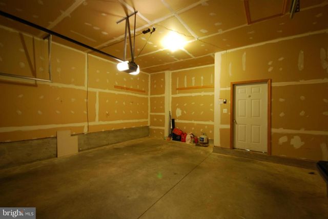 908 RESERVE CHAMPION DR, Rockville, MD 20850