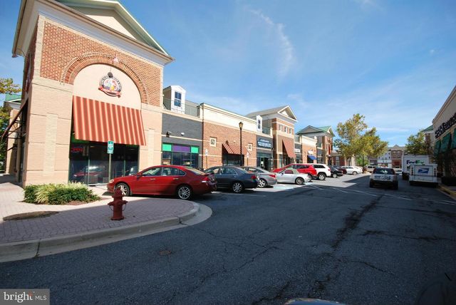 908 RESERVE CHAMPION DR, Rockville, MD 20850