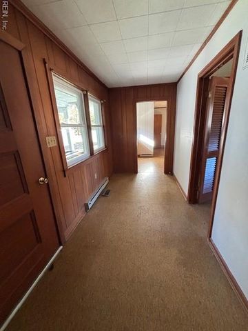 102 Irving ST, Franklin, VA 23851