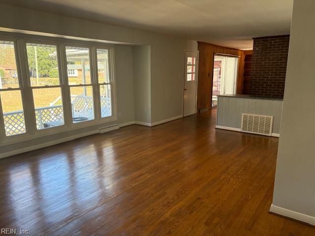 102 Irving ST, Franklin, VA 23851