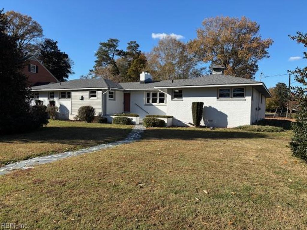 102 Irving ST, Franklin, VA 23851