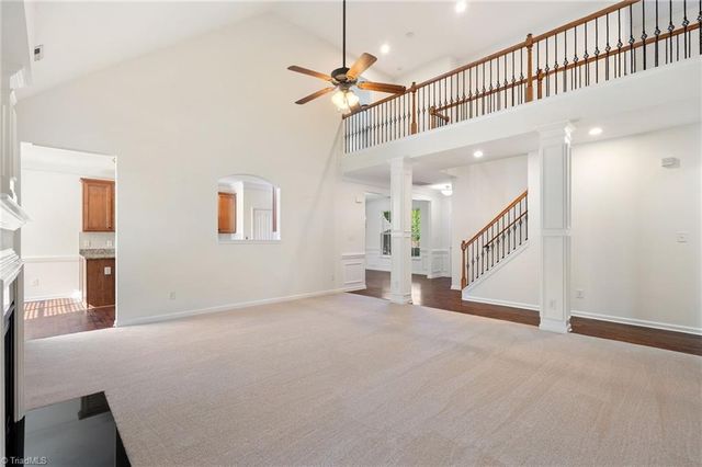 2636 Crosland Hill Drive, Winston-salem, NC 27106