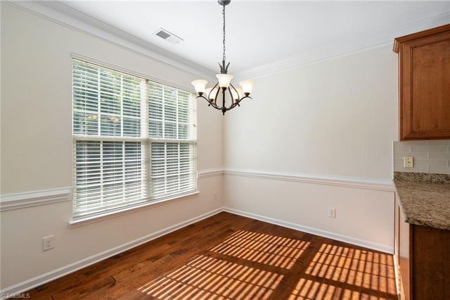 2636 Crosland Hill Drive, Winston-salem, NC 27106