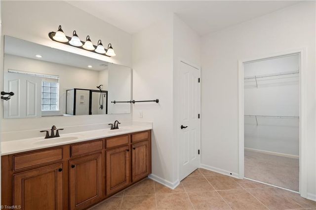 2636 Crosland Hill Drive, Winston-salem, NC 27106
