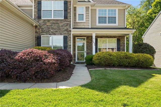 2636 Crosland Hill Drive, Winston-salem, NC 27106