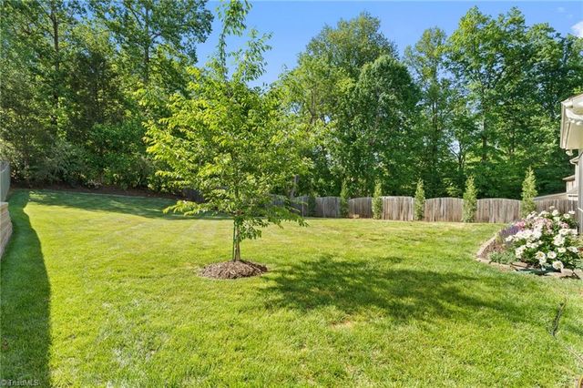 2636 Crosland Hill Drive, Winston-salem, NC 27106