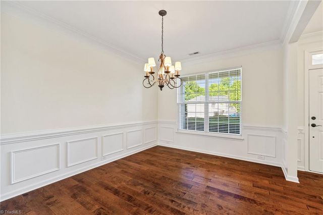 2636 Crosland Hill Drive, Winston-salem, NC 27106