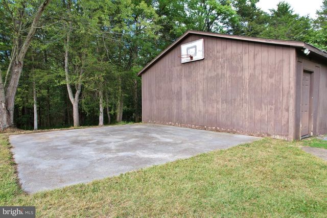338 CALAMUS LN, Strasburg, VA 22657