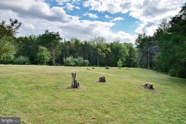 338 CALAMUS LN, Strasburg, VA 22657