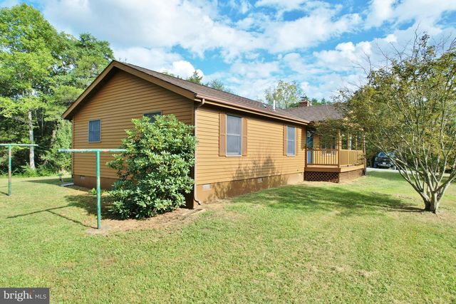 338 CALAMUS LN, Strasburg, VA 22657