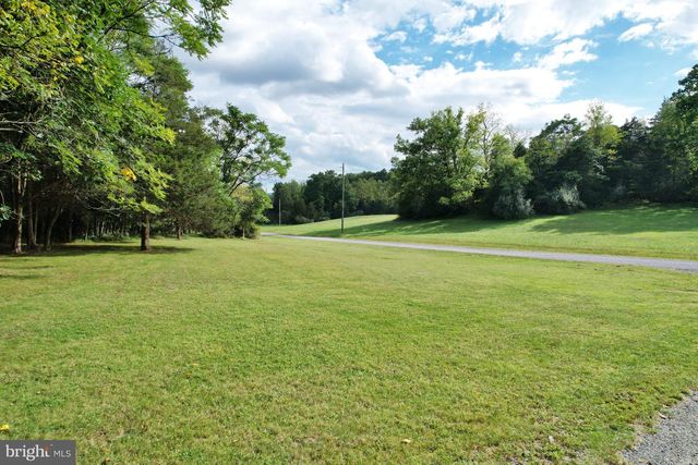 338 CALAMUS LN, Strasburg, VA 22657