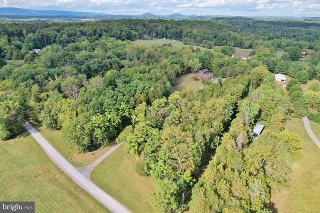 338 CALAMUS LN, Strasburg, VA 22657