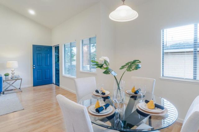 4010 Williams Road 4, San Jose, CA 95117