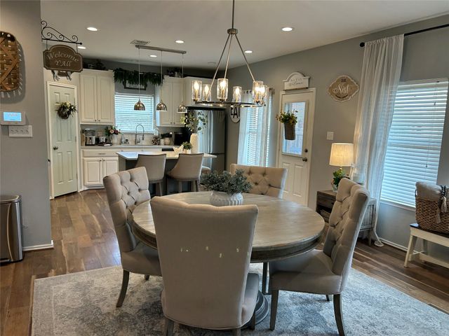 116 Valley Ranch Court, Waxahachie, TX 75165