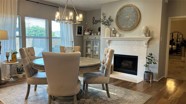 116 Valley Ranch Court, Waxahachie, TX 75165