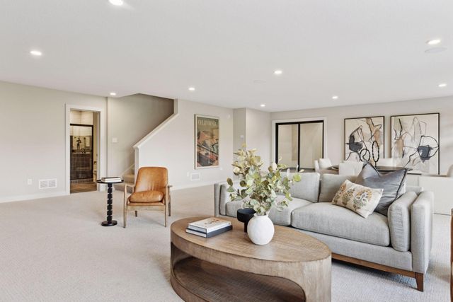 11068 Kingsview Lane N, Dayton, MN 55369