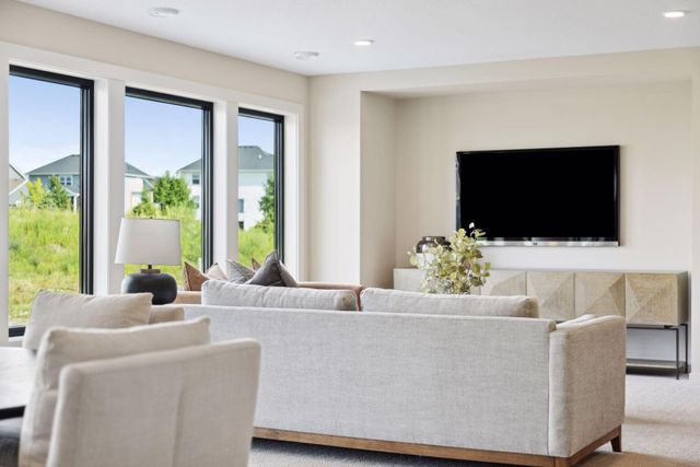 11068 Kingsview Lane N, Dayton, MN 55369