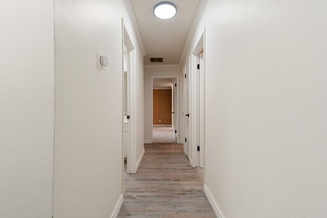 1009 Springoak Way, Stockton, CA 95209