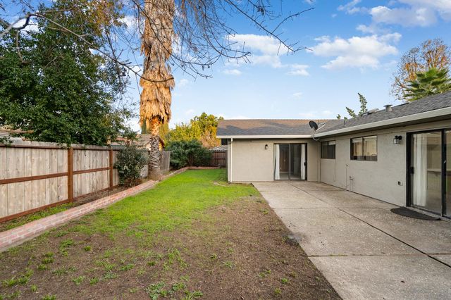 1009 Springoak Way, Stockton, CA 95209