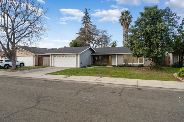 1009 Springoak Way, Stockton, CA 95209