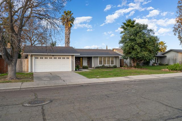 1009 Springoak Way, Stockton, CA 95209