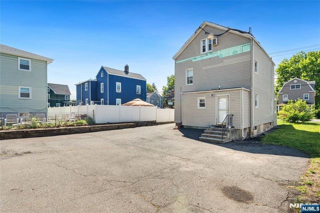 223 Montgomery Street, Bloomfield, NJ 07003